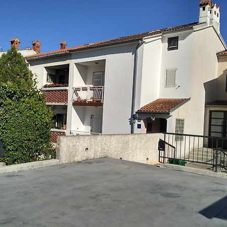 Apartment Natalia Pula Exterior photo